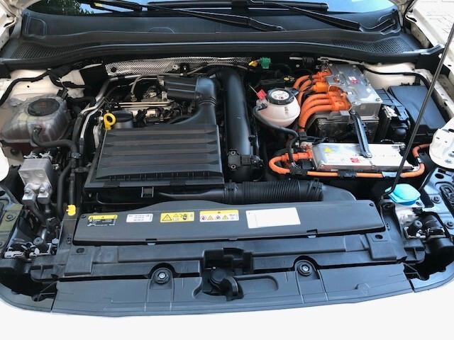 Cupra Leon 1.4 e-HYBRID 204 CV DSG
