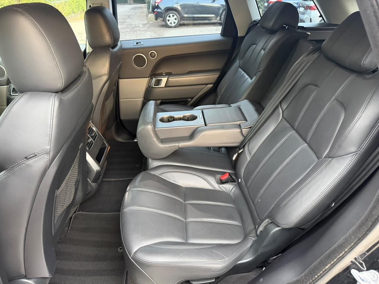 Land Rover Range Sport 3.0 TDV6 HSE Dynamic