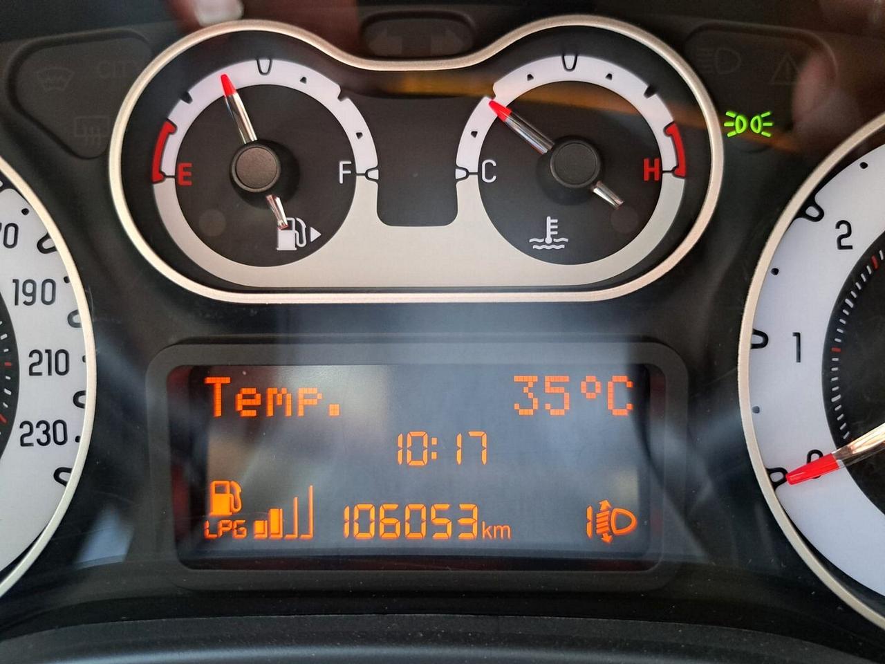 Fiat 500L 1.4 T-Jet 120 CV GPL Pop Star