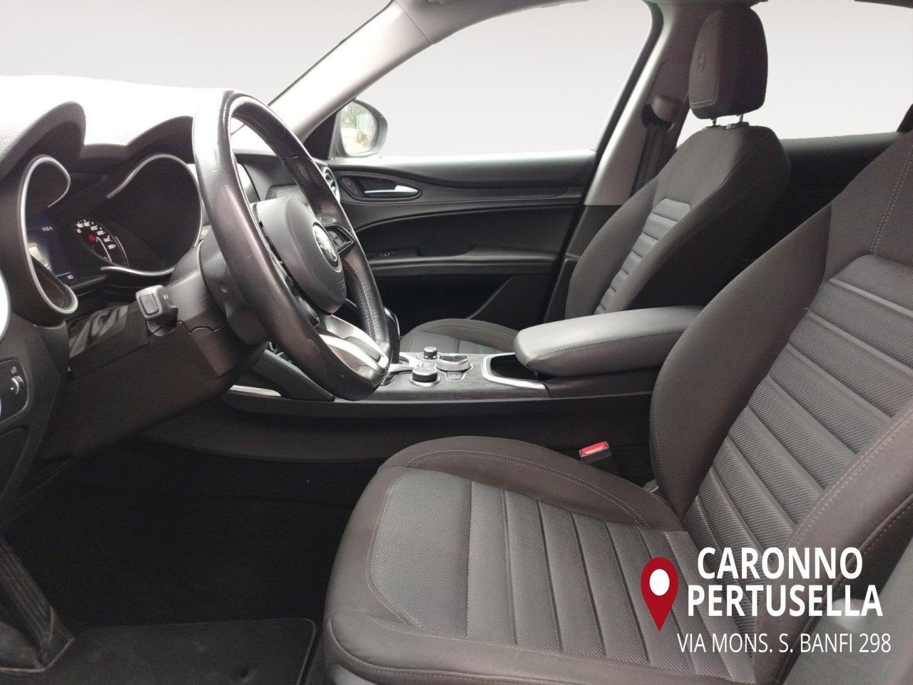 Alfa Romeo Stelvio 2.2 t Business rwd 160cv auto