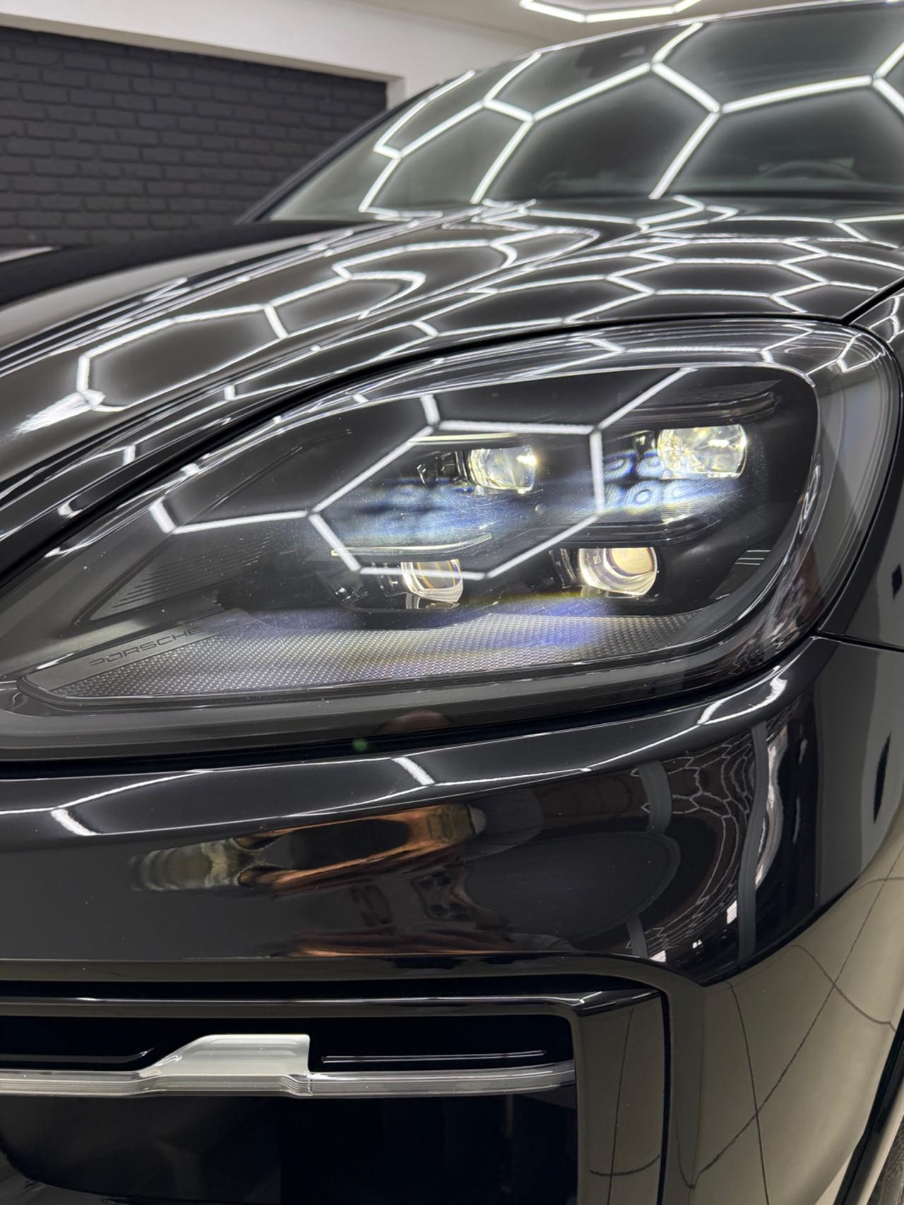 Porsche Cayenne Coupé 3.0 V6 E-Hybrid ITA STRAFULL