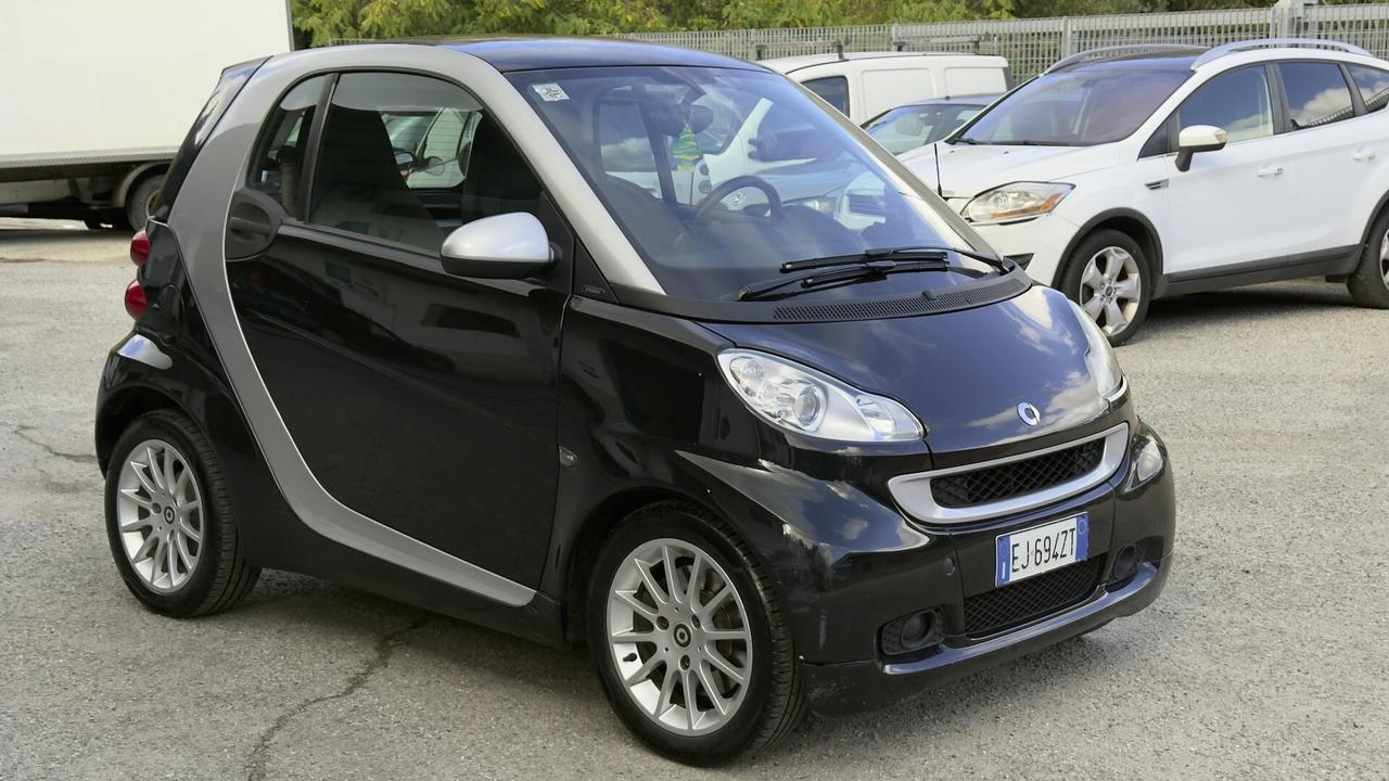Smart ForTwo 1000 52 kW coupé passion