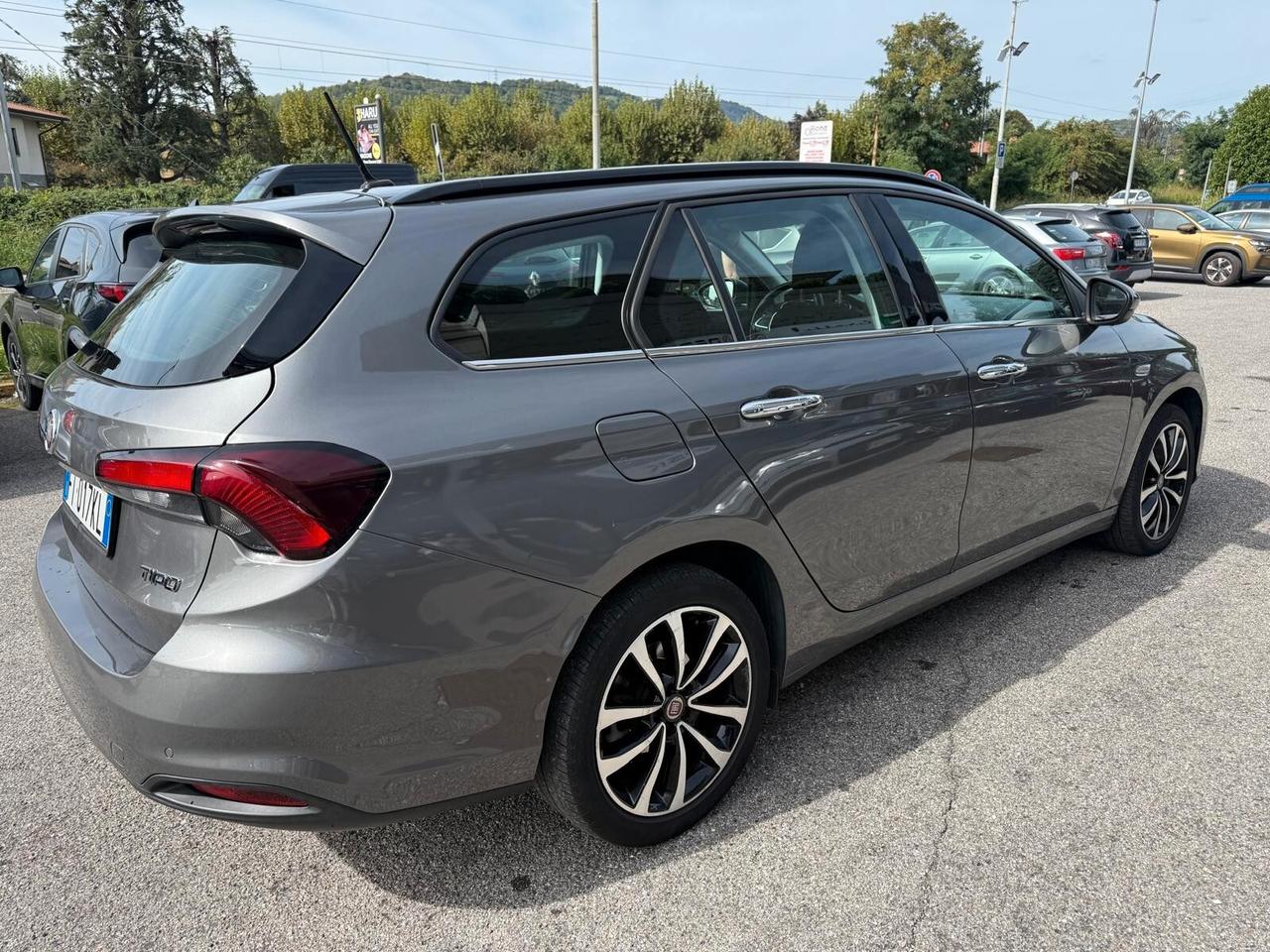 Fiat Tipo 1.6 Mjt S&S SW Lounge