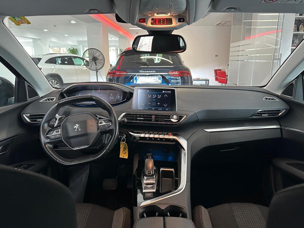 Peugeot 3008 BlueHDi 130 S&S