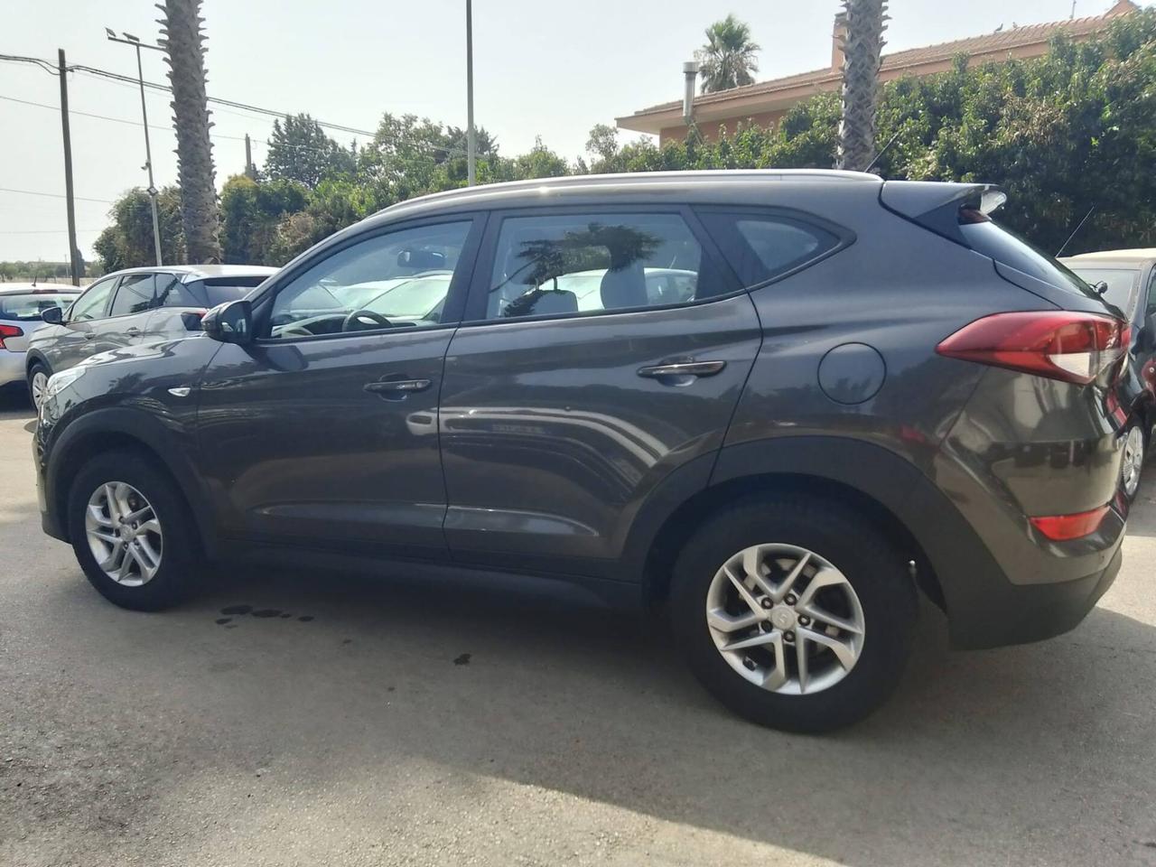 Hyundai Tucson 1.7 CRDi Sound Edition