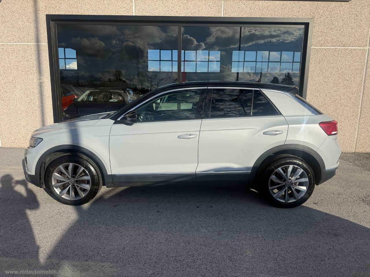 VOLKSWAGEN T-Roc 1.0 TSI 115CV Advanced BMT VIRTUAL LED STUPENDA