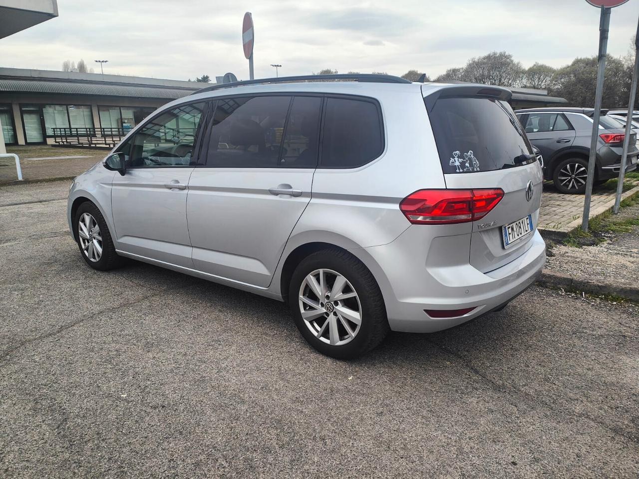 Volkswagen Touran 1.6 TDI 115 CV SCR DSG Comfortline BlueMotion Tech.
