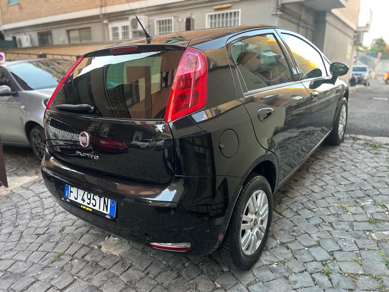 Fiat Punto 1.4 8V 5 porte Easypower Street