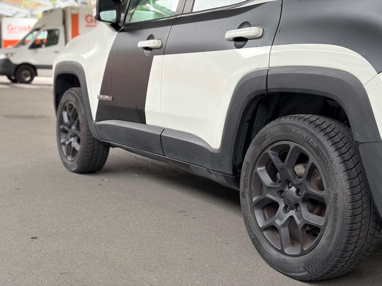 Jeep Renegade 2.0 Mjt 140CV 4WD - 2015