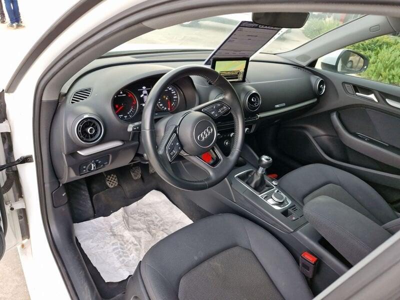 Audi A3 III Sportback 30 1.6 tdi Business 116cv my19