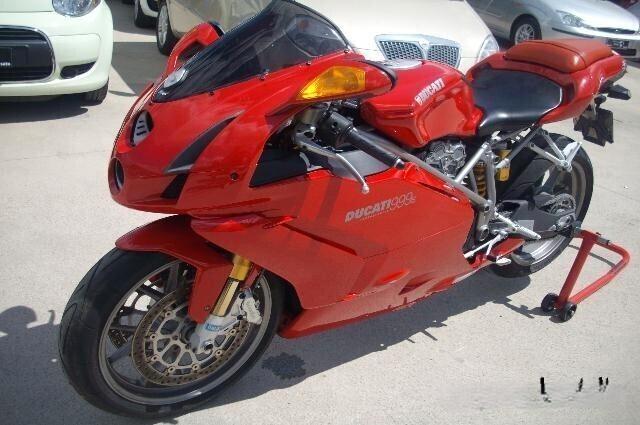 Ducati 999S