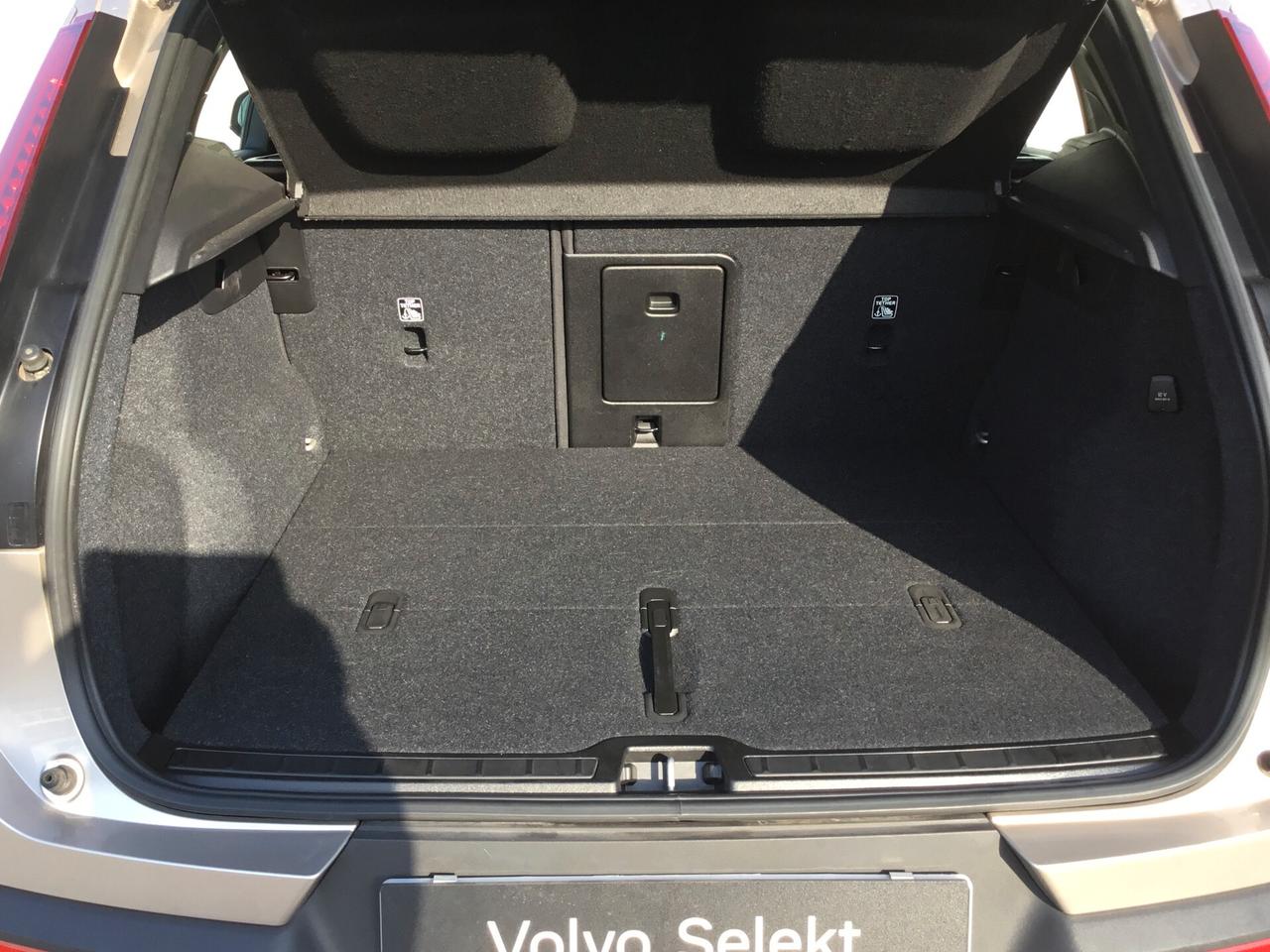 Volvo XC40 B3 automatico Core