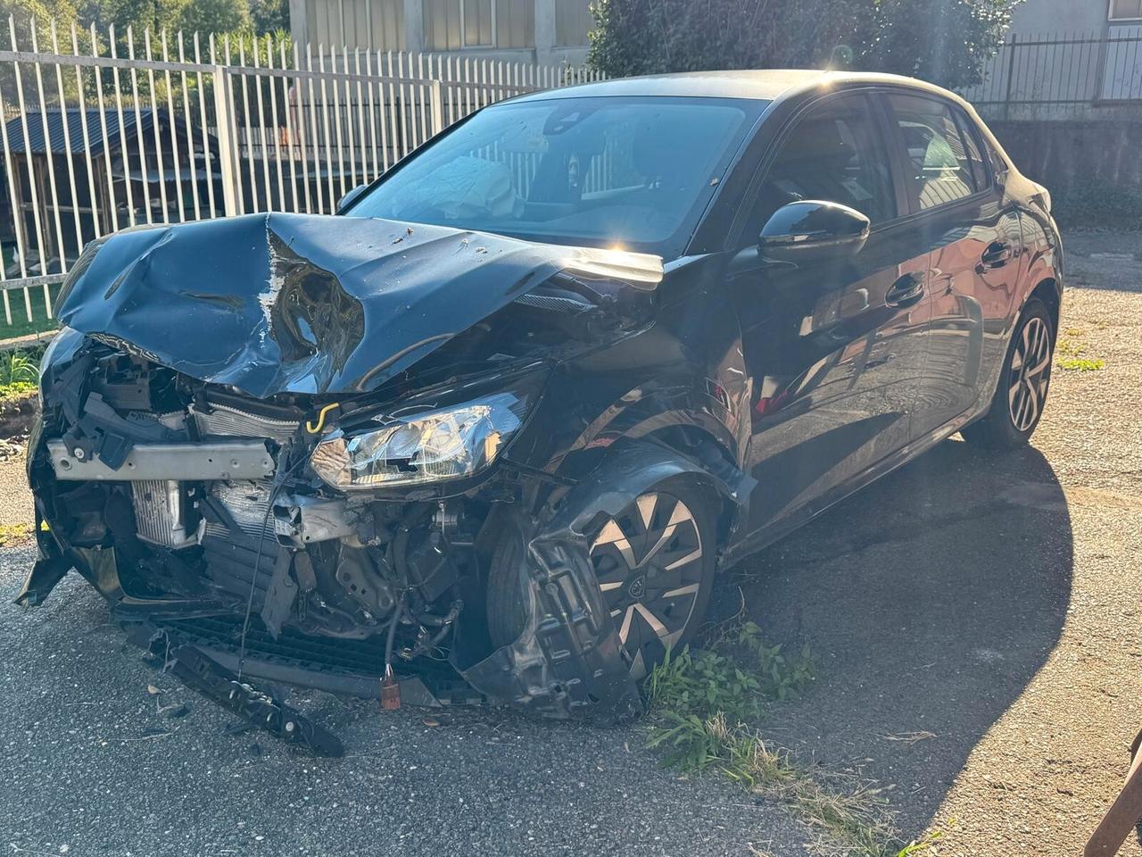 Peugeot 208 PureTech 100 Stop&Start 5 porte Allure