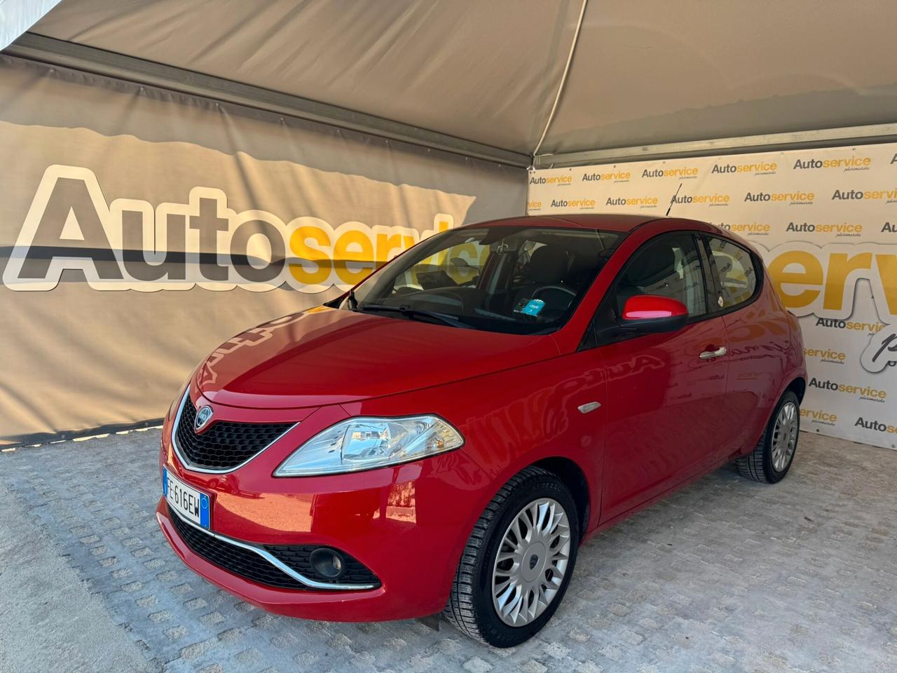 Lancia Ypsilon 1.2 69 CV 5 porte GPL Ecochic Gold