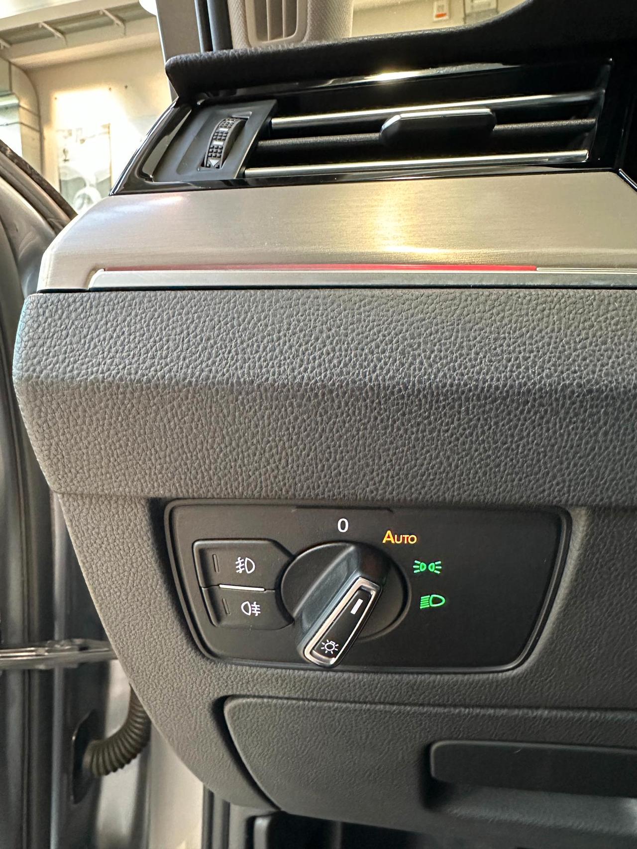 Volkswagen Passat Variant 2.0 tdi Executive 150cv DSG-Camera-Carplay-Keyless-IVA