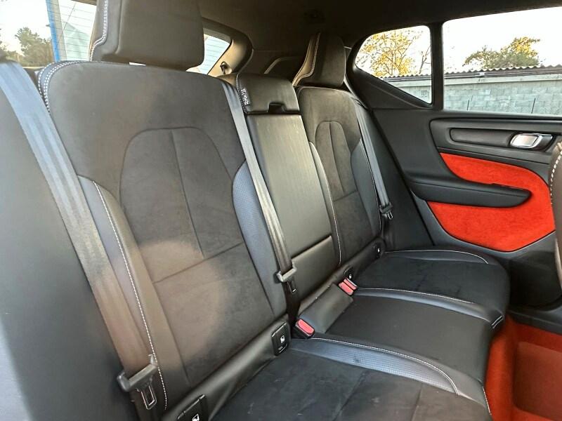 VOLVO XC40 (2017-->) XC40 T3 Geartronic R-design