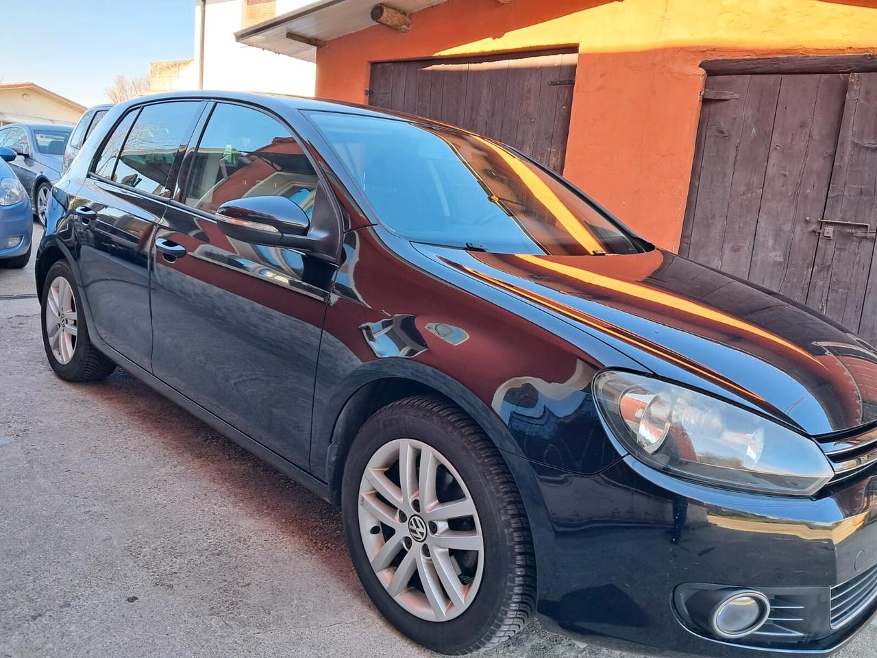 Volkswagen Golf 1.6 TDI DPF 5p. Highline neopatentati