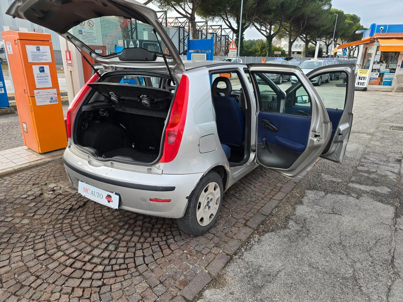 Fiat Punto 1.2i cat 5 porte ELX