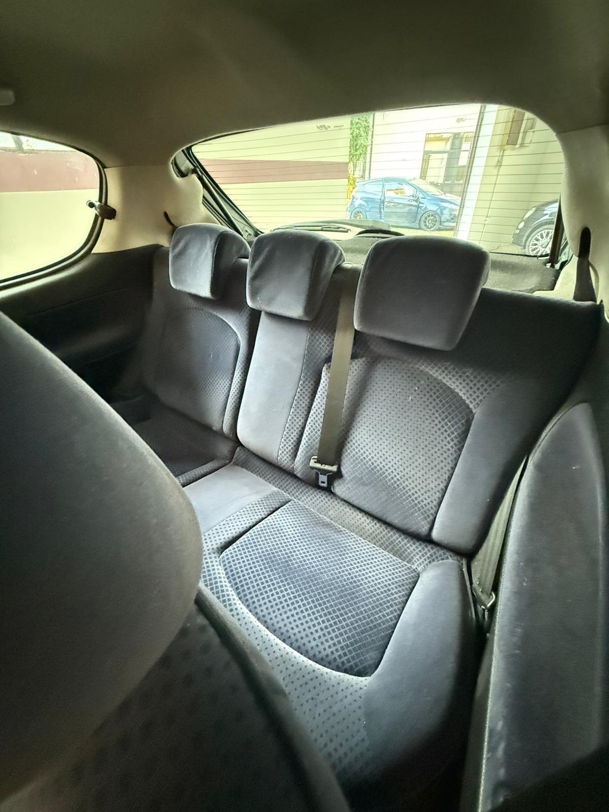 Peugeot 206 1.1 5p. XT