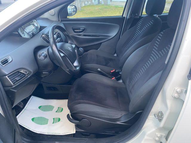 LANCIA Ypsilon 1.3 MJT 16V 95 CV 5 porte S&S Silver