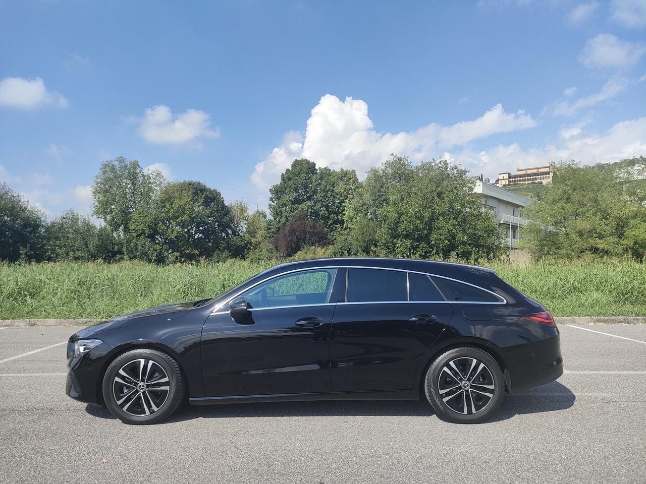 Mercedes-Benz CLA 180 d Progressive Advanced