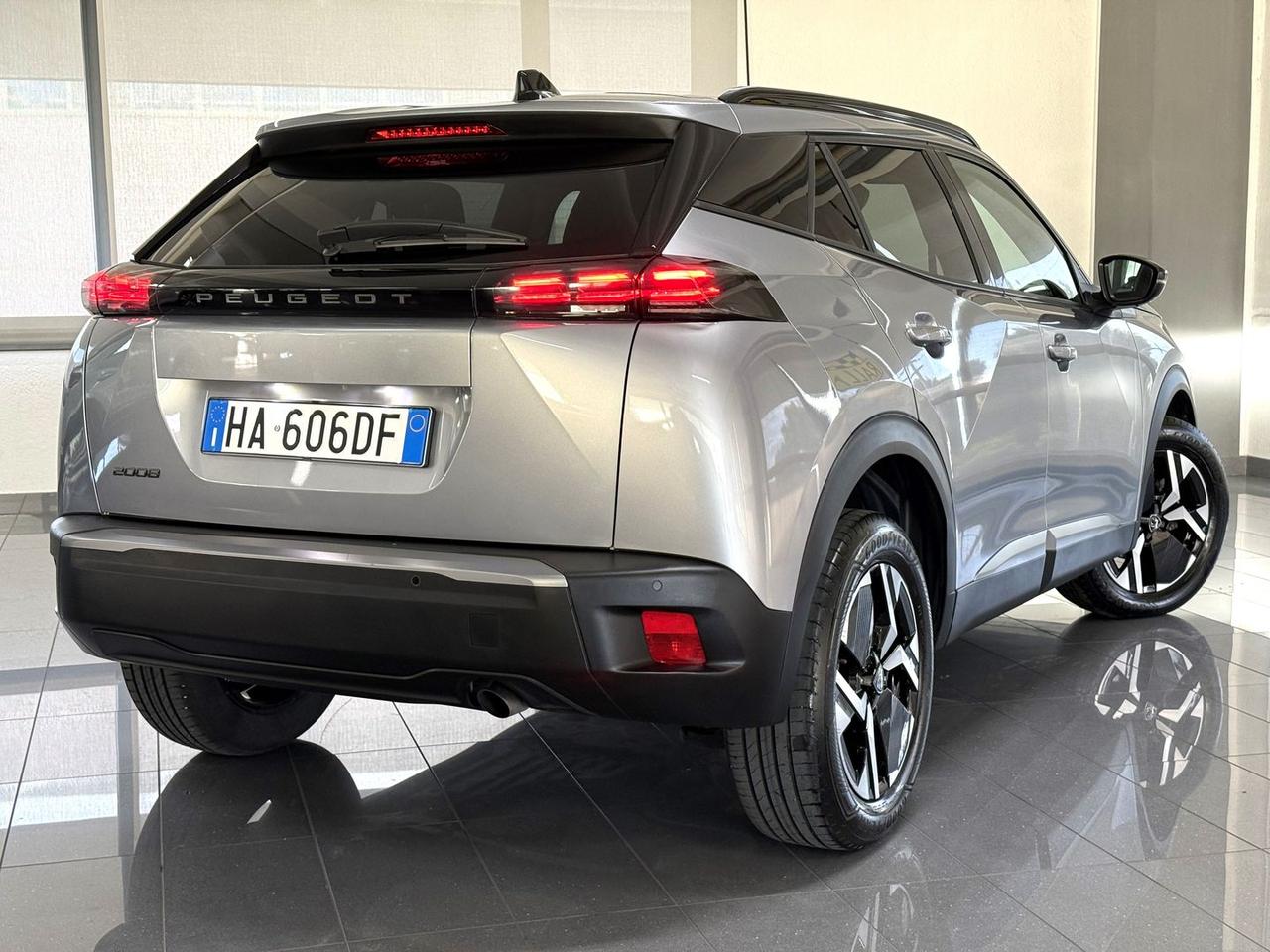 Peugeot 2008 1.2 PureTech 100 Cv Allure #50734