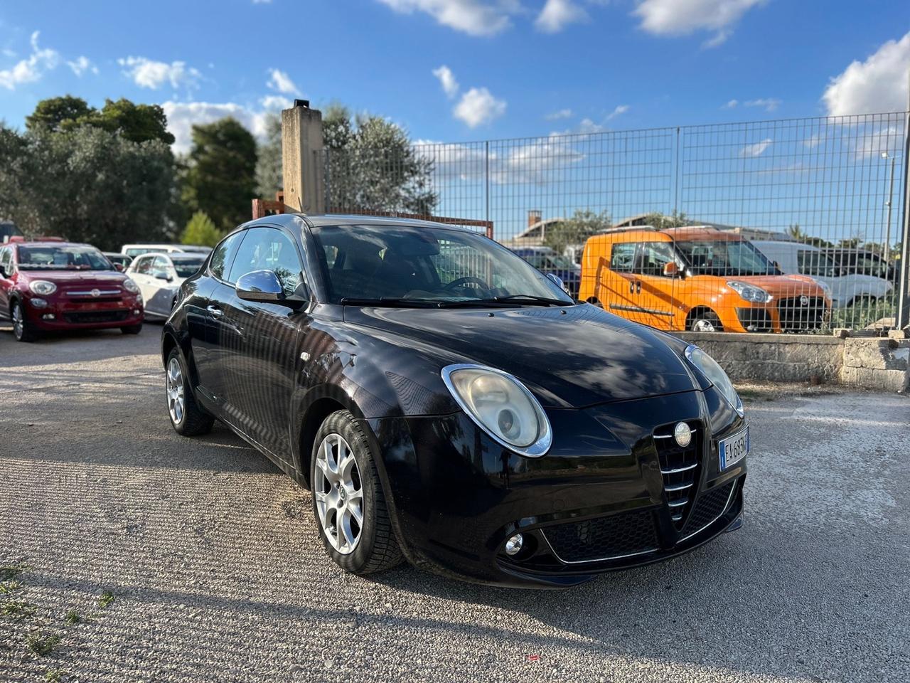 Alfa Romeo MiTo Distinctive-2010