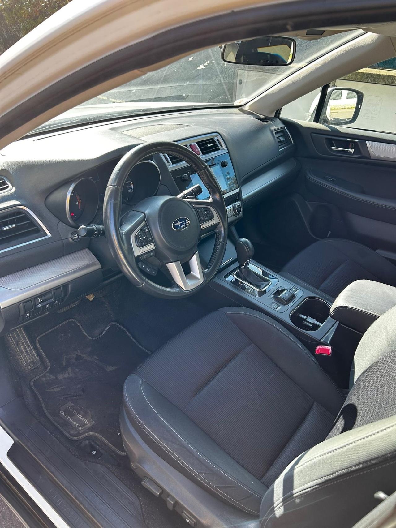 Subaru OUTBACK 2.0d-S Lineartronic Unlimited