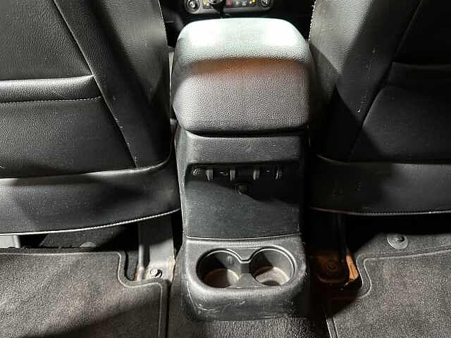 Jeep Wrangler Unlimited 2.8 CRD DPF Sahara