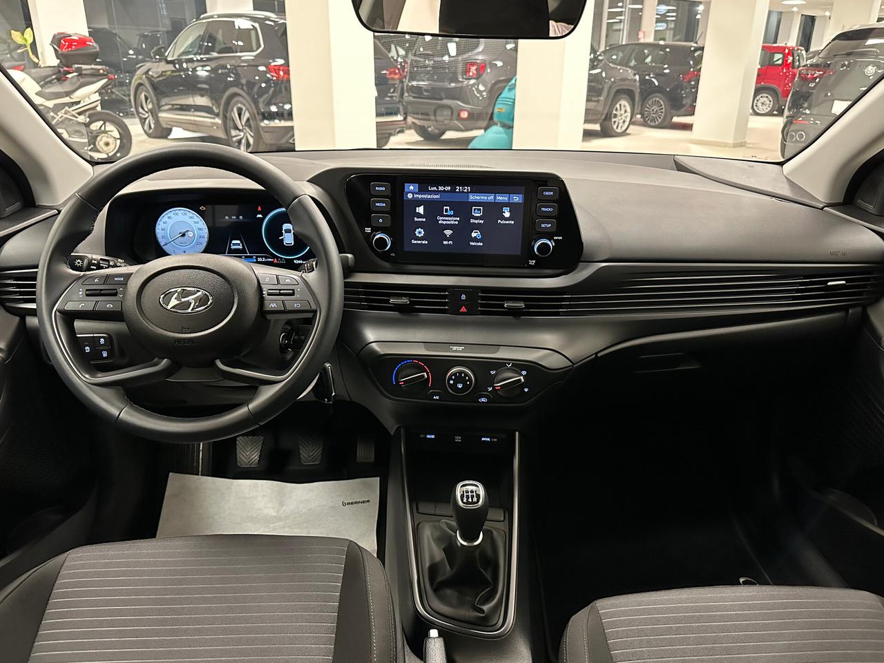 Hyundai i20 1.2 MPI MT 84 Cv ConnectLine KM 9000 - 2023