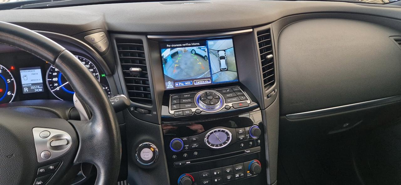 Infiniti QX70 3.0 diesel V6 AT S Premium