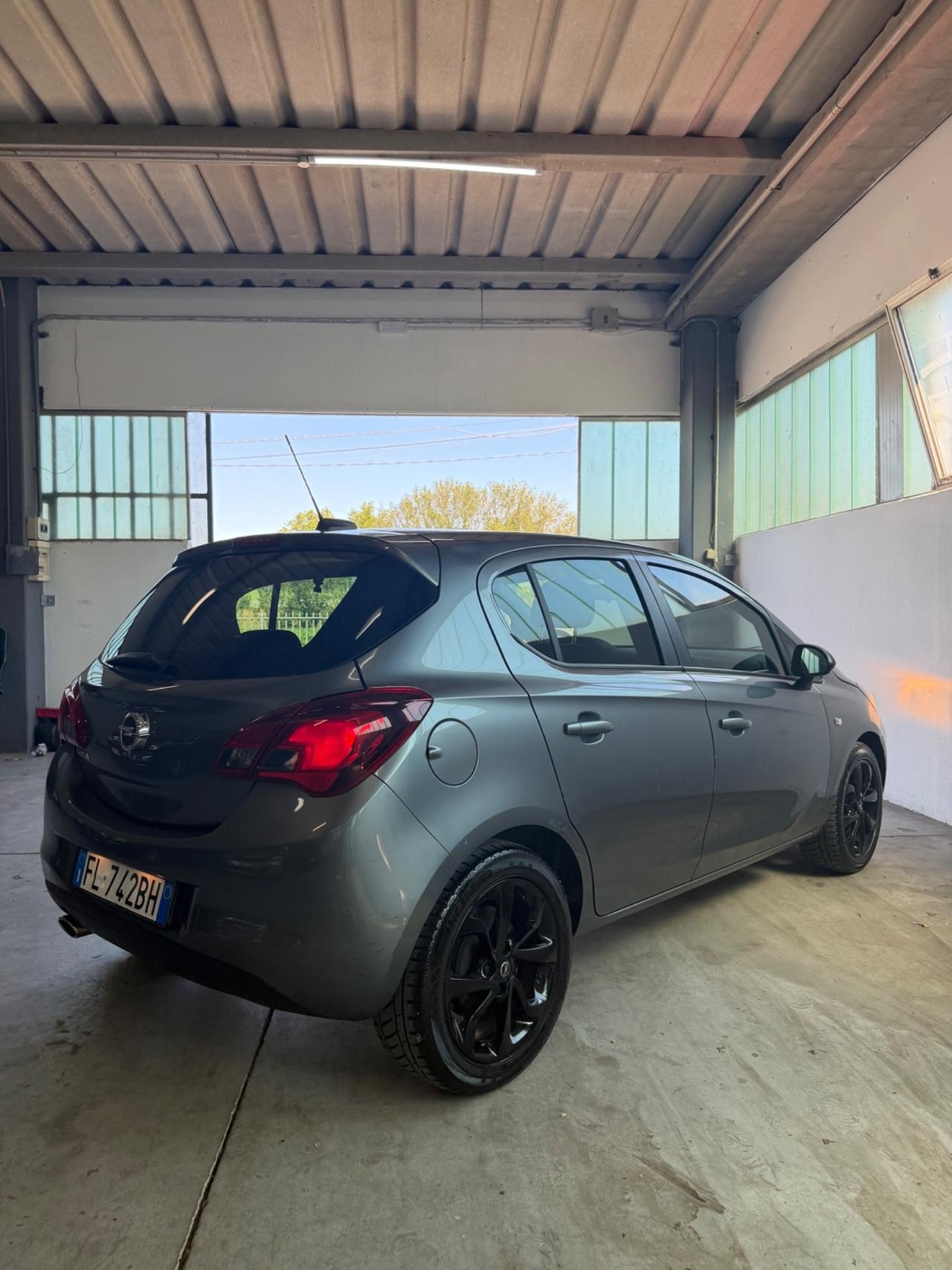 Opel Corsa 1.4 90CV GPL Tech 5 porte Innovation
