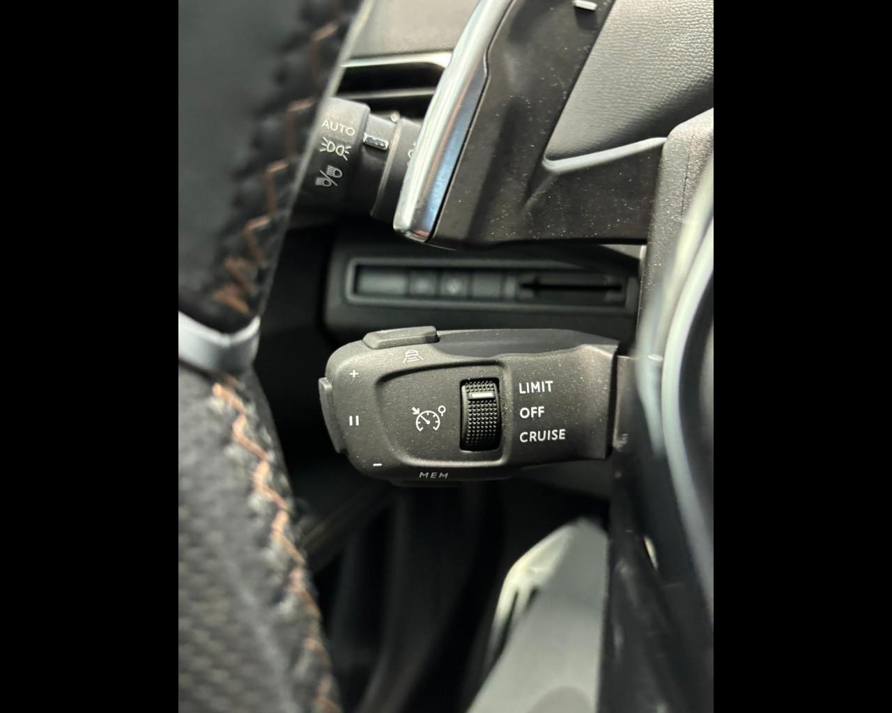 PEUGEOT 5008 II 2021 - 5008 PURETECH 130 S&S EAT8 - GT