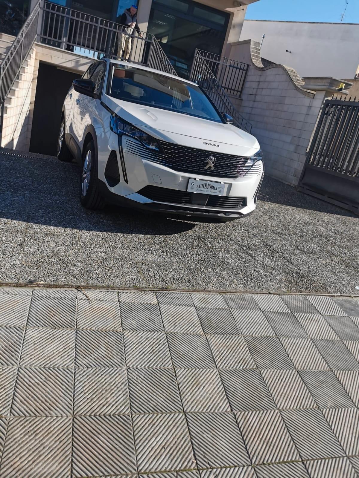 Peugeot 3008 BlueHDi 130 S&S EAT8 Active Pack