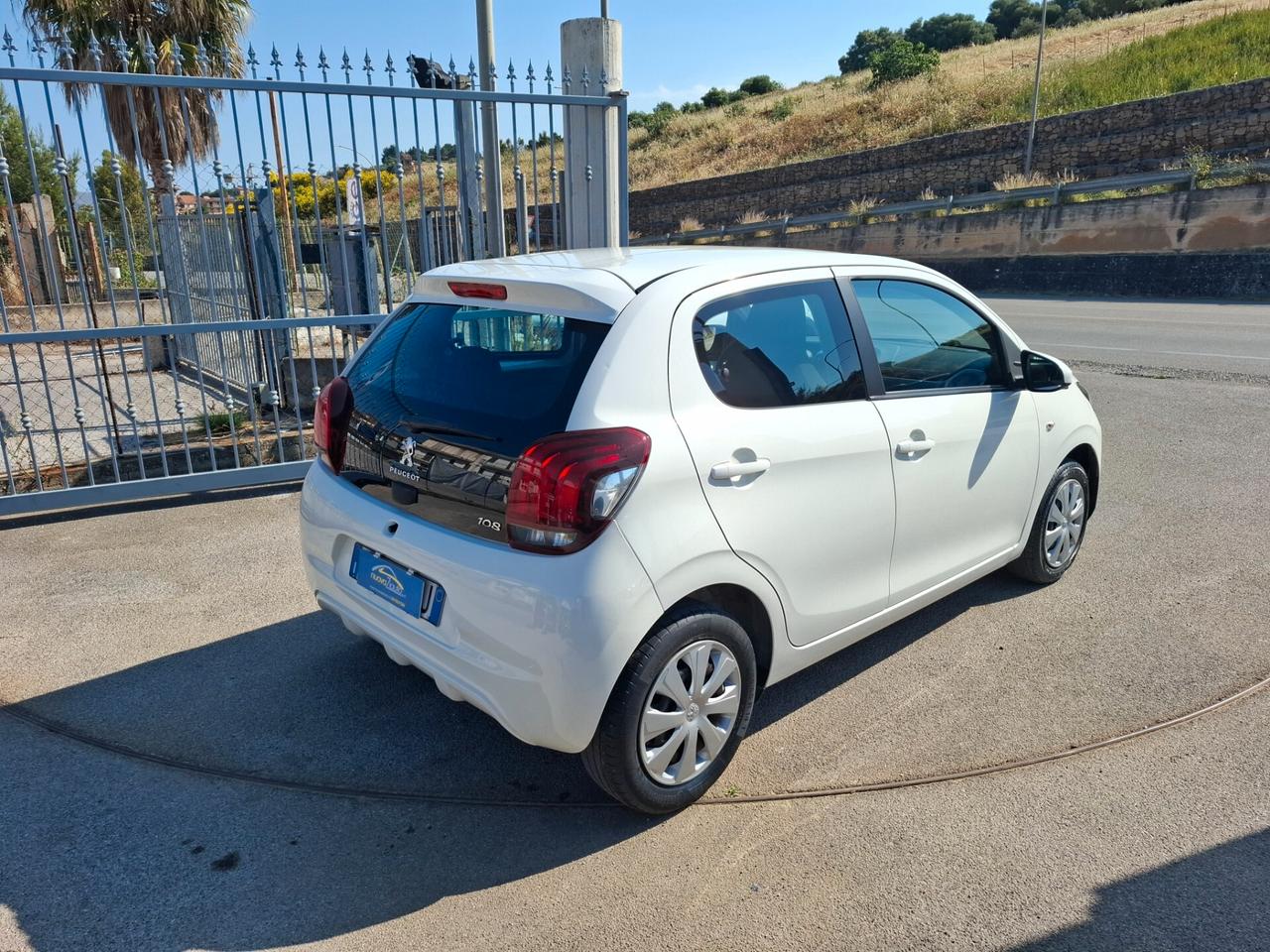 Peugeot 108 VTi 68 5 porte anno 2016