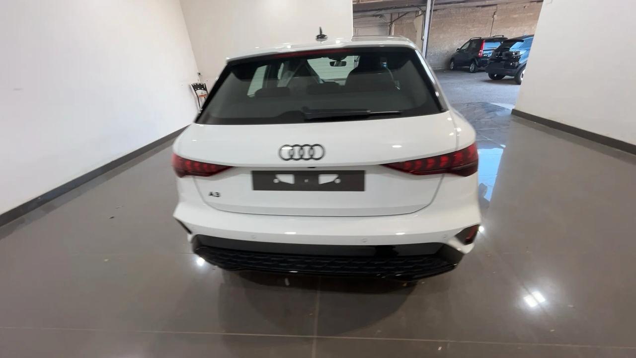 Audi A3 SPB 35 TDI S tronic line edition KM0