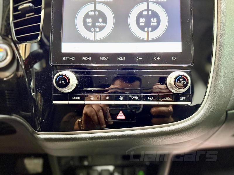 Mitsubishi Outlander phev 2.4 Instyle Plus 4wd