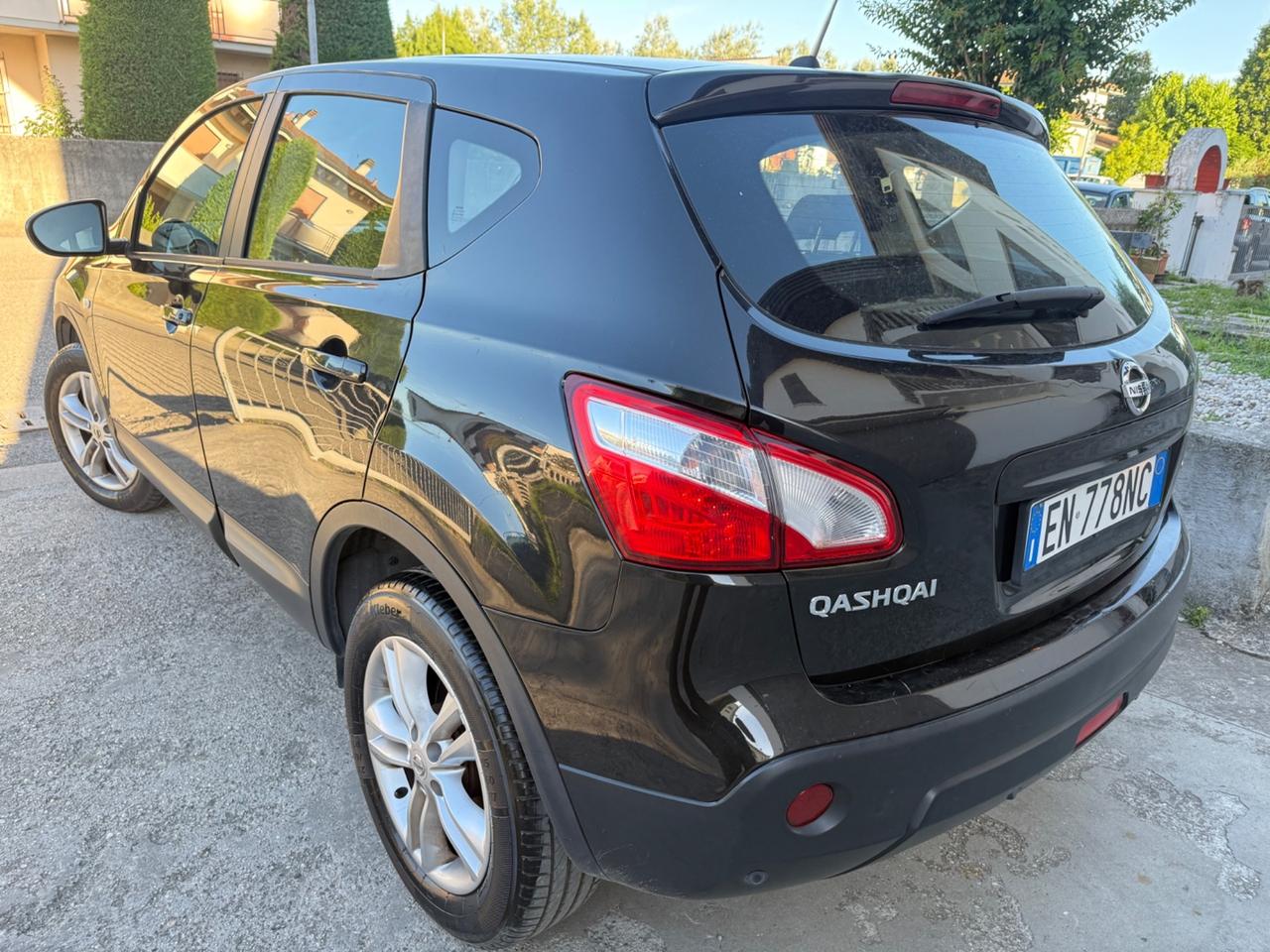 Nissan Qashqai 1.5 dCi 6MARCE POCHI KM 2013