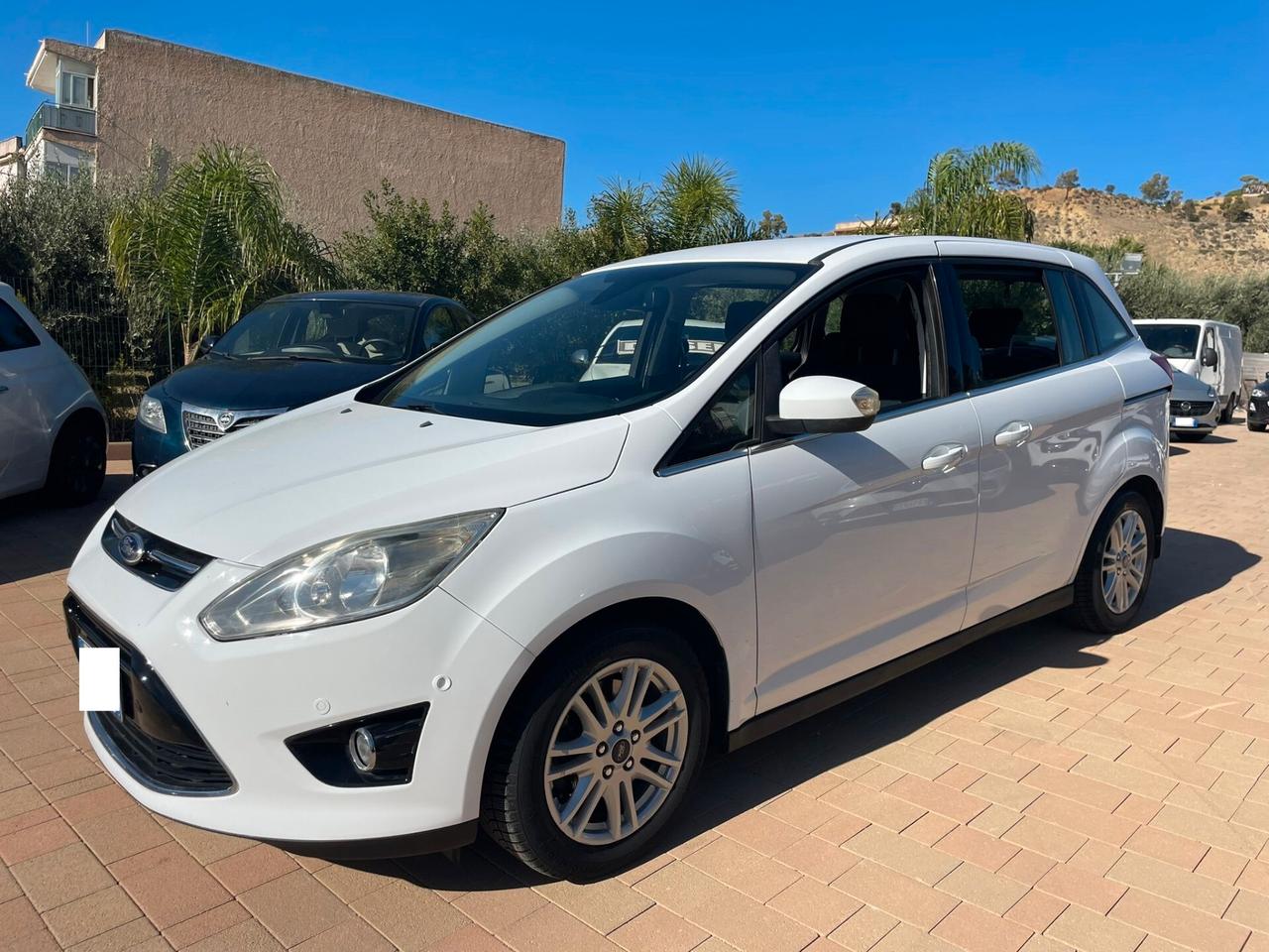 Ford C-Max 7 Posti "Finanziabile Senza Busta Paga"