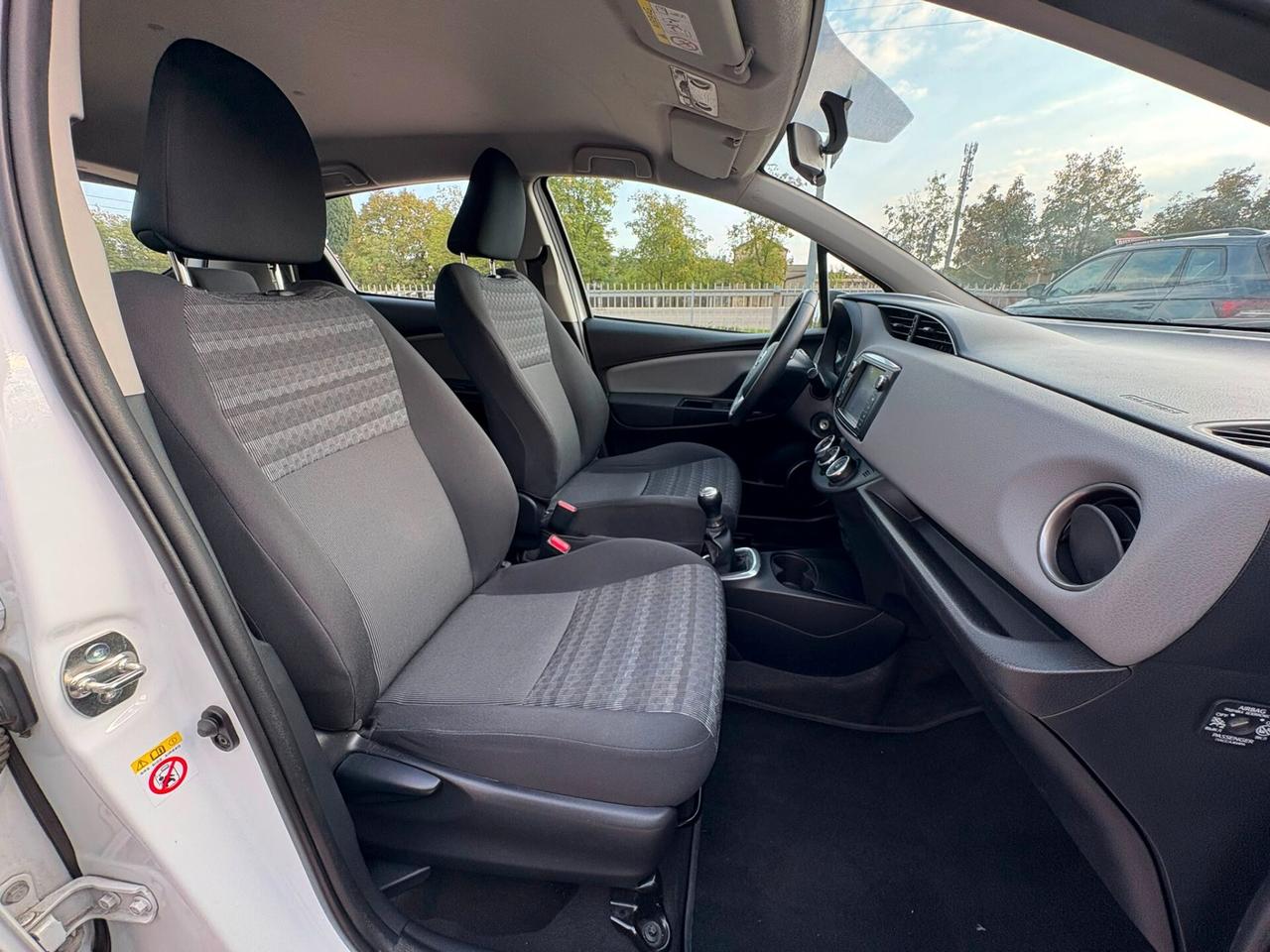 TOYOTA YARIS 1.0 BENZINA KM 72.382 SI A NEOPATENTATI