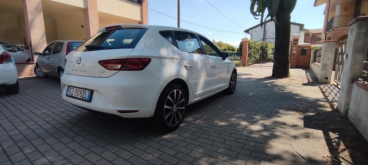 Seat Leon 1.6 TDI 90 CV 5p. Reference - OK NEOPATENTATI