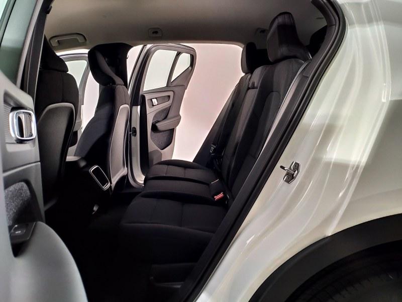 VOLVO Xc40 T2 Momentum Core