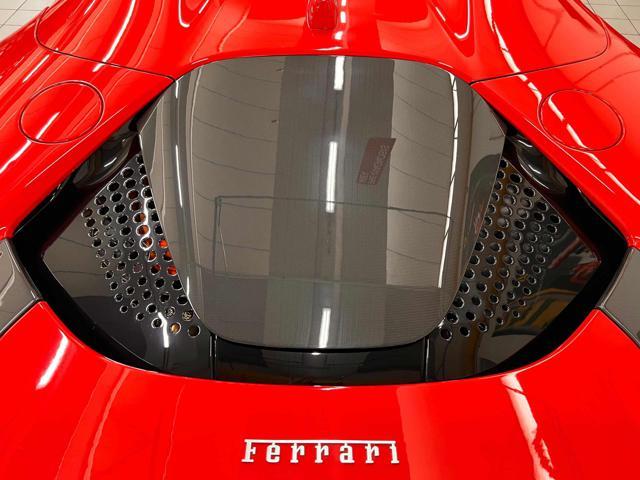 FERRARI SF90 Spider