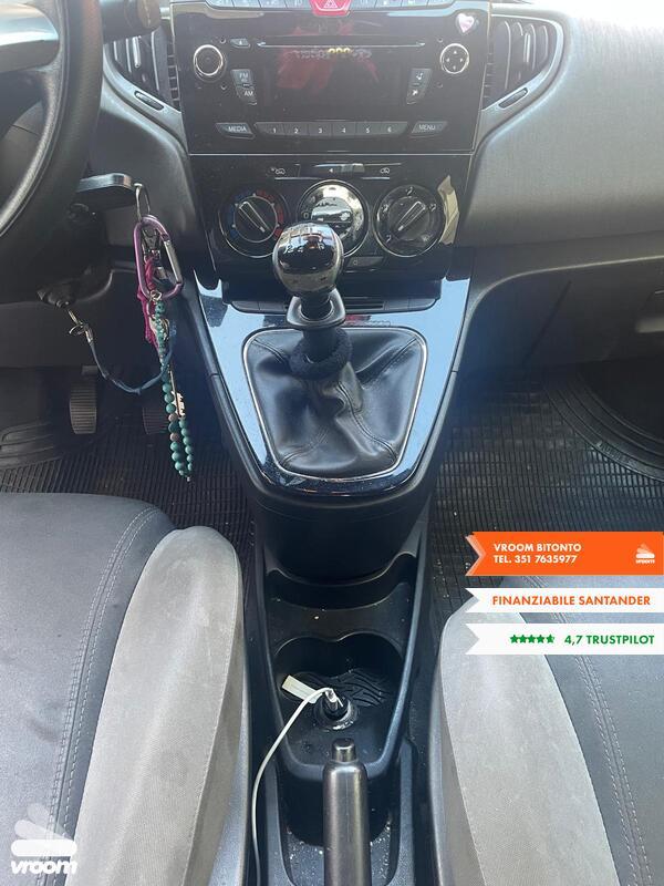 LANCIA Ypsilon 3ª serie Ypsilon 1.2 69 CV 5 po...