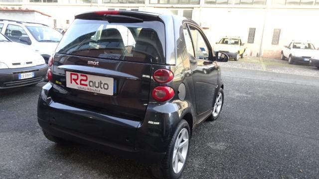 SMART - Fortwo - 1000 52 kW coupé passion