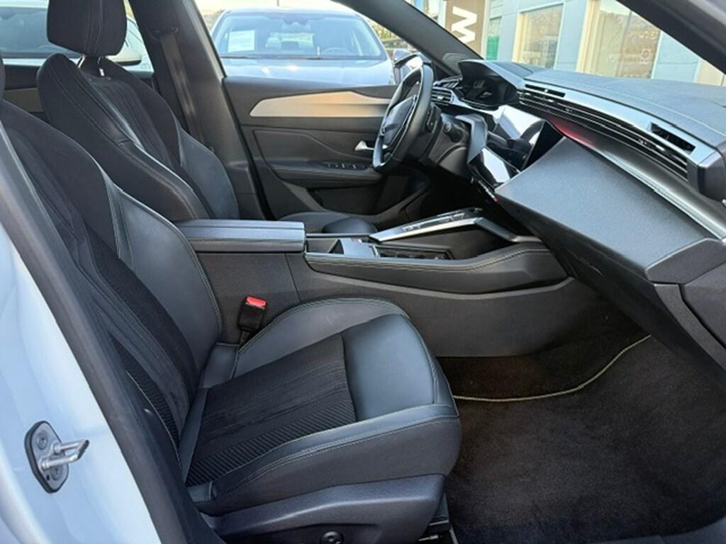 Peugeot 408 1.2 PureTech GT EAT8