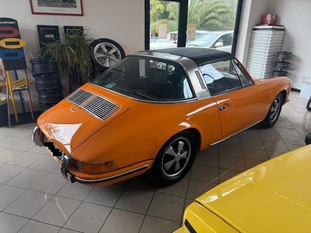 Porsche 911 T 2.2 TARGA 92Kw