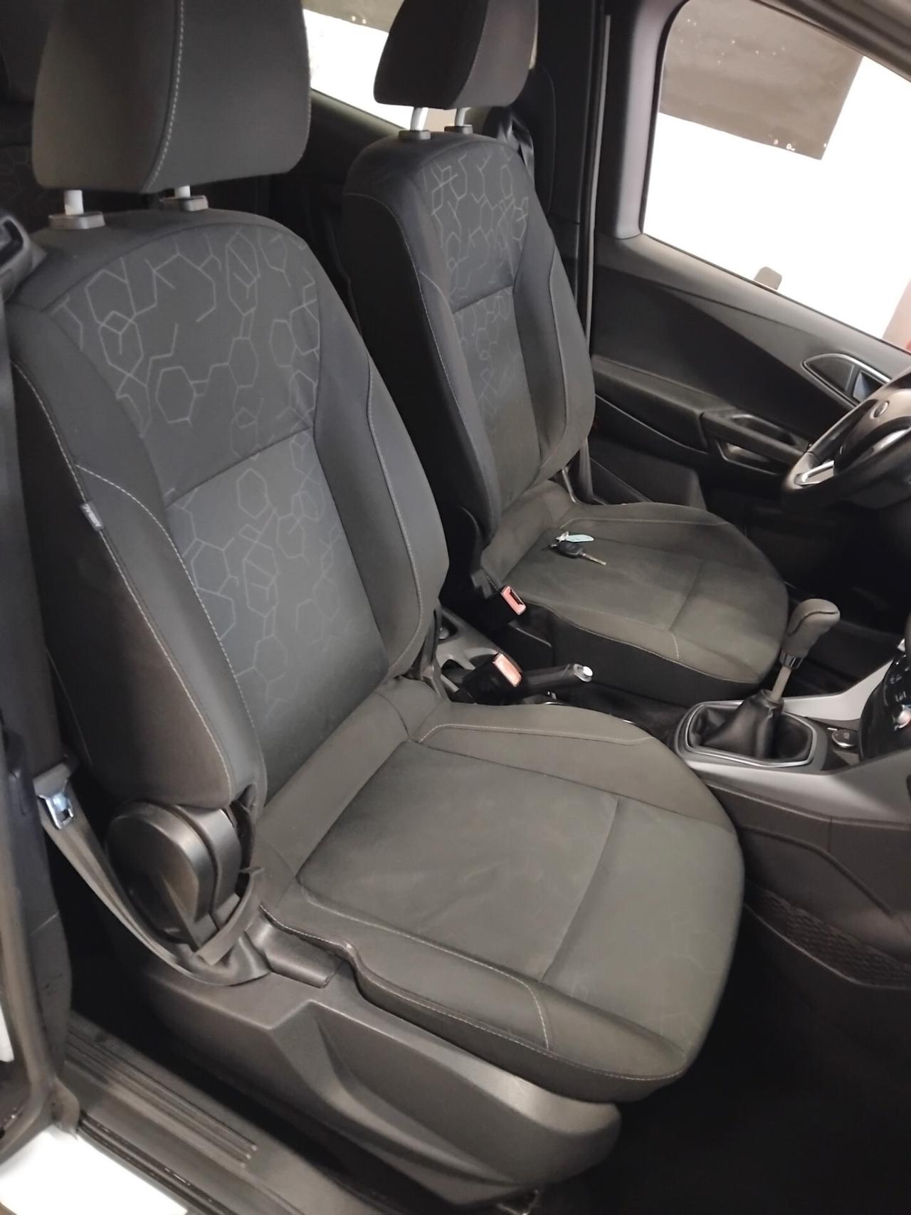 Ford B-Max 1.5 TDCi 75 CV Business Titanium