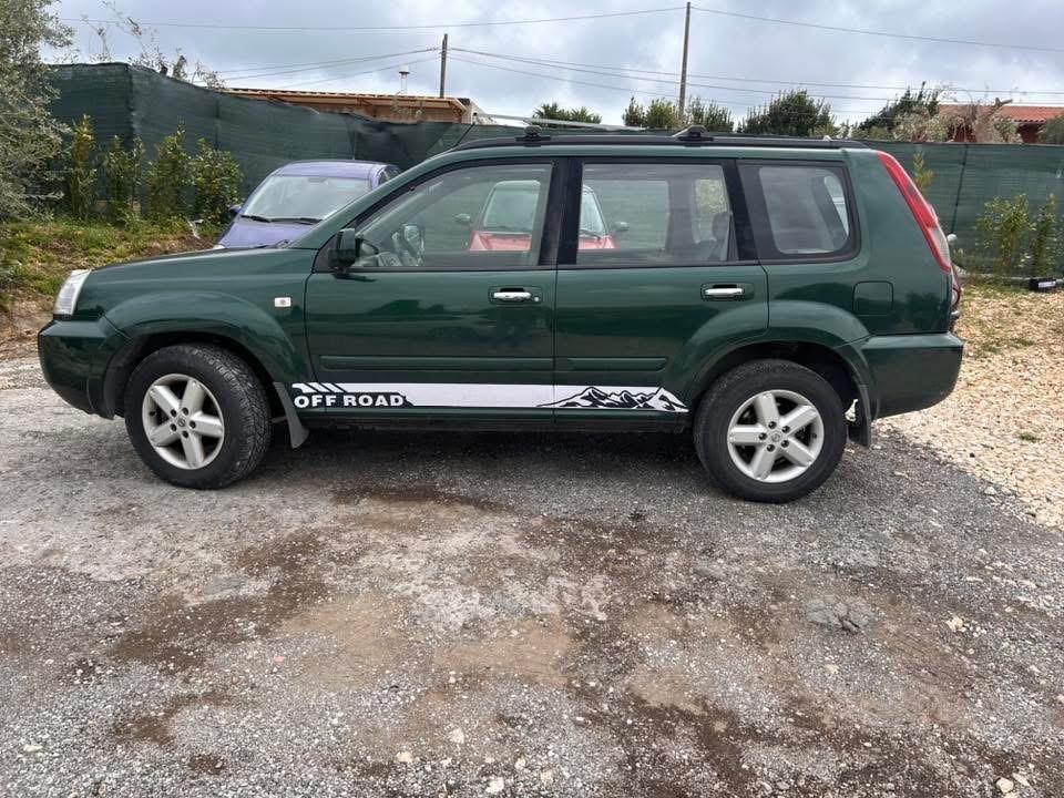 Nissan X-Trail 2.2 dCi Elegance