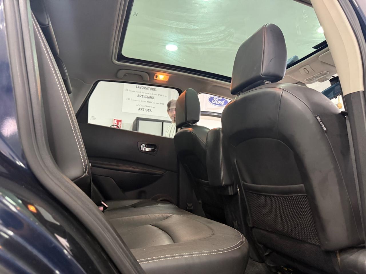 Nissan Qashqai 2.0 dCi DPF 4WD Tekna